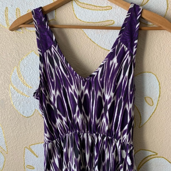 Express | Sleeveless High Low Cut Out Dress - Picture 4 of 9